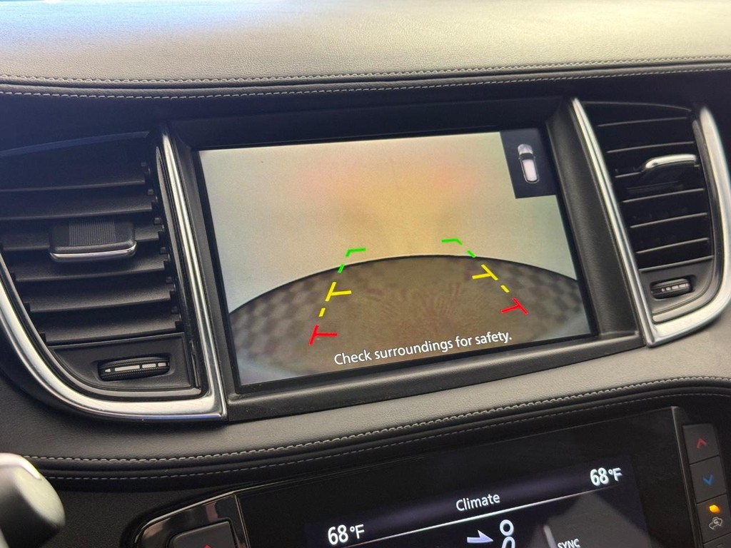 INFINITI QX55 Vehicle Full-screen Gallery Image 27