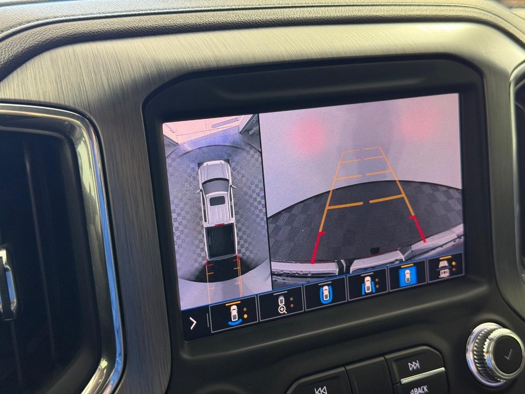 GMC Sierra 1500 Vehicle Full-screen Gallery Image 24