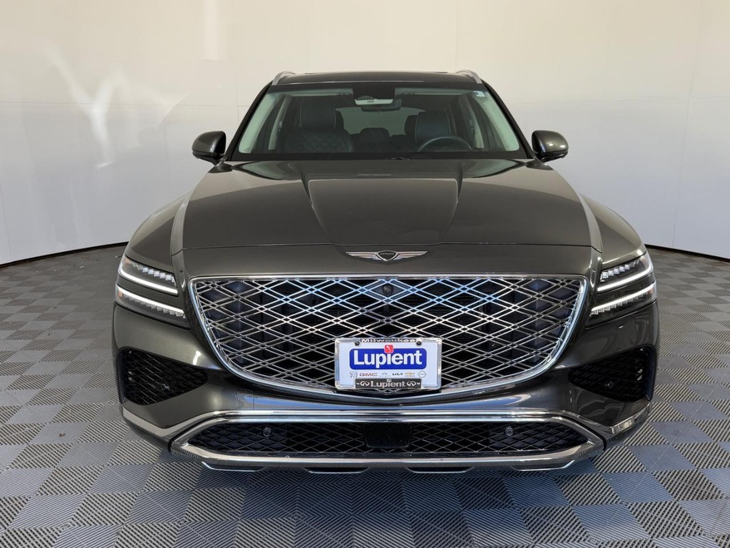 Genesis GV80 Vehicle Full-screen Gallery Image 10