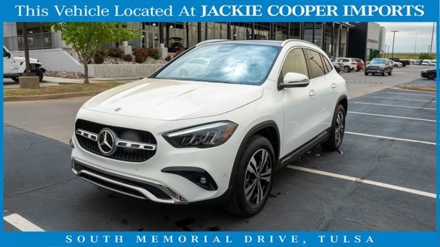 more details - mercedes-benz gla