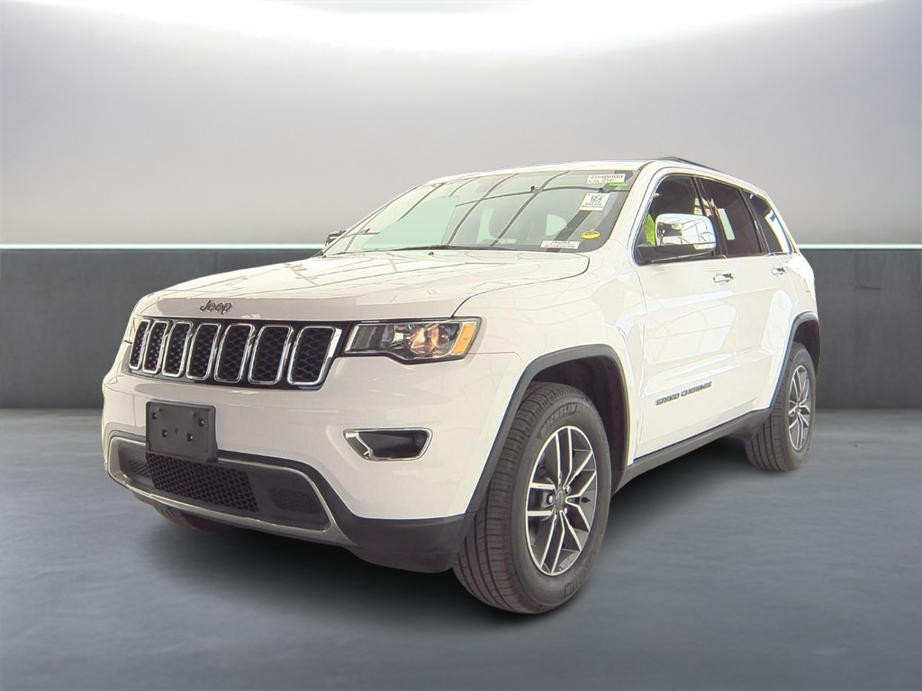 Mercedes-Benz AMG GT Vehicle Full-screen Gallery Image 02