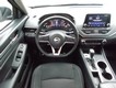 2022 Nissan Altima 2.5 SV thumbnail image 13