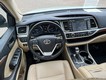 2019 Toyota Highlander Limited Platinum thumbnail image 18