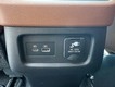 2023 Nissan Pathfinder Platinum thumbnail image 15
