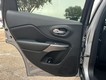 2019 Jeep Cherokee 2WD Latitude thumbnail image 11