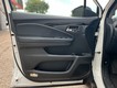 2016 Honda Pilot Elite thumbnail image 18