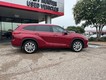 2023 Toyota Highlander Hybrid Limited thumbnail image 06