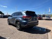 2019 Toyota Highlander LE thumbnail image 03