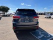 2019 Toyota Highlander LE thumbnail image 04