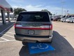 2020 Lincoln Navigator Standard thumbnail image 04