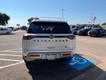 2024 Nissan Pathfinder SL thumbnail image 04