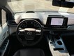 2024 Toyota Sienna Platinum thumbnail image 18