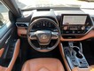 2023 Toyota Highlander Platinum thumbnail image 18