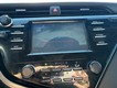 2019 Toyota Camry SE thumbnail image 22