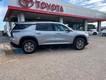 2025 Chevrolet Traverse FWD LT thumbnail image 06