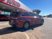 2021 Toyota Sienna XLE thumbnail image 05