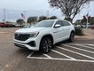 2024 Volkswagen Atlas Cross Sport 2.0T SEL Premium R-Line thumbnail image 02