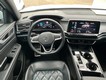 2024 Volkswagen Atlas Cross Sport 2.0T SEL Premium R-Line thumbnail image 17