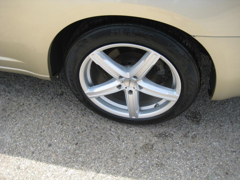Chrysler Sebring Convertible Vehicle Image 09