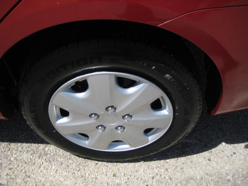 Toyota Corolla Vehicle Image 11