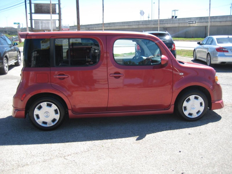 Nissan Cube Vehicle Image 06