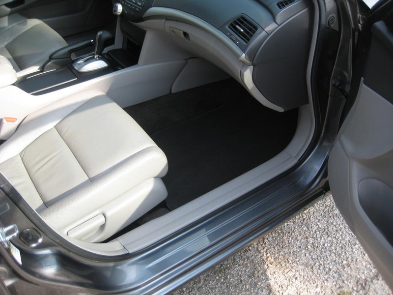 Honda Accord Sedan Vehicle Image 13