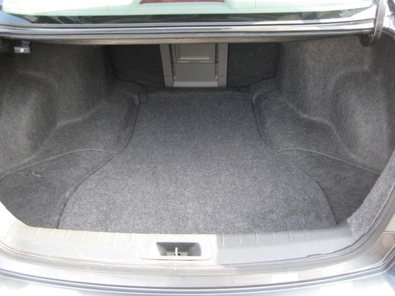 Honda Accord Sedan Vehicle Image 18