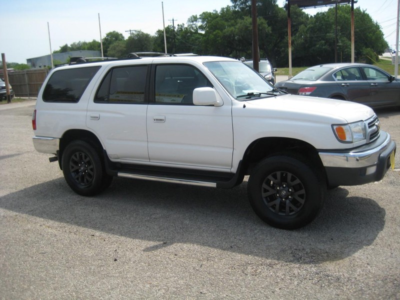 Toyota 4Runner Vehicle Image 07
