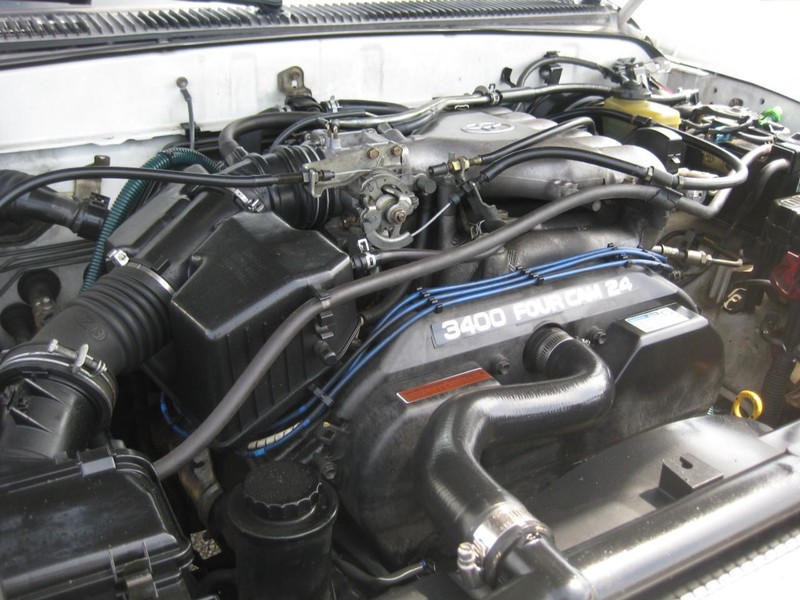 Toyota 4Runner Vehicle Image 13
