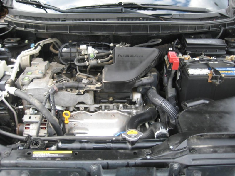 Nissan Rogue Vehicle Image 14
