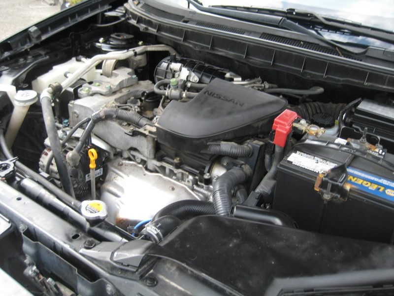 Nissan Rogue Vehicle Image 15