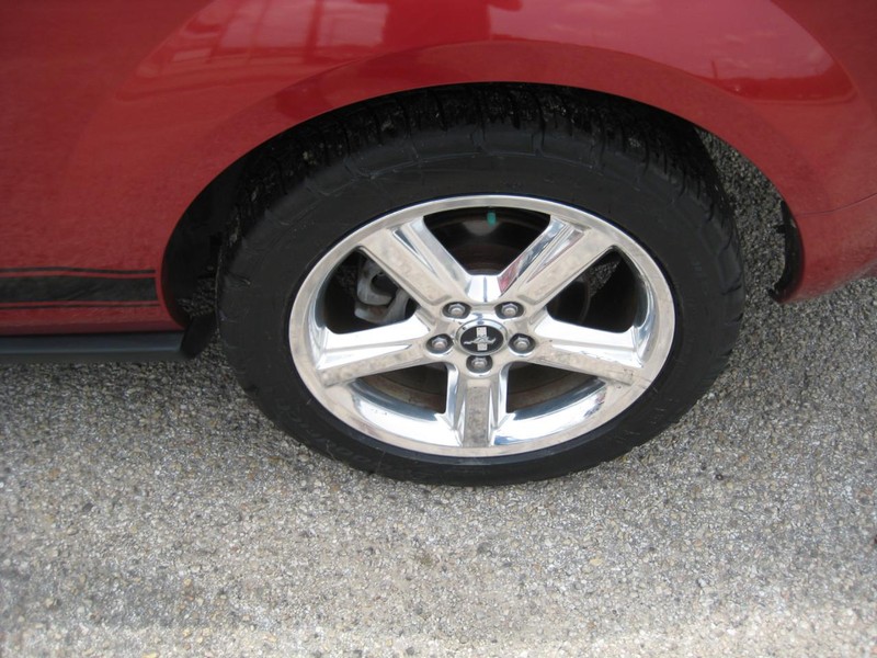 Ford Mustang Vehicle Image 09