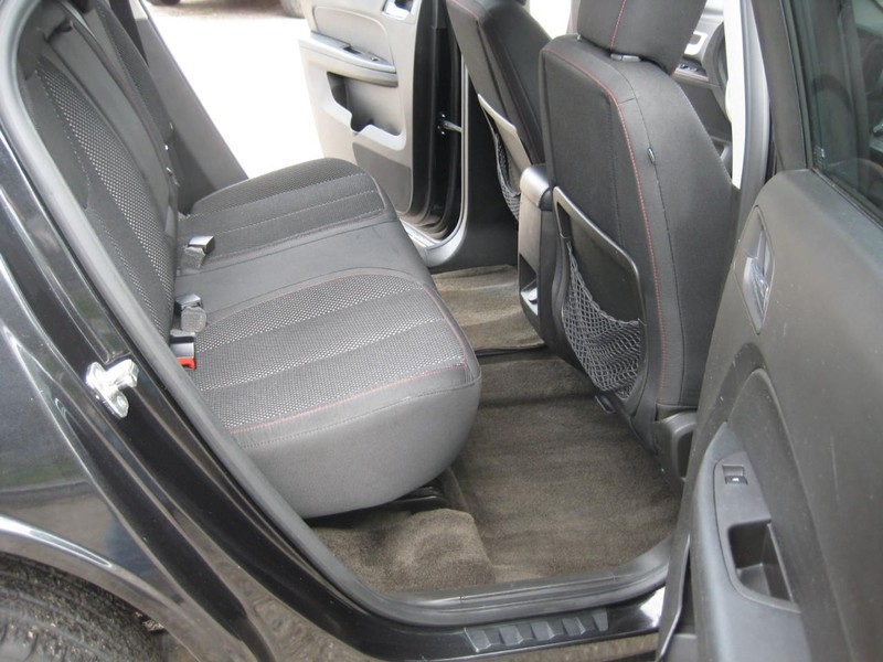 Chevrolet Equinox Vehicle Image 18