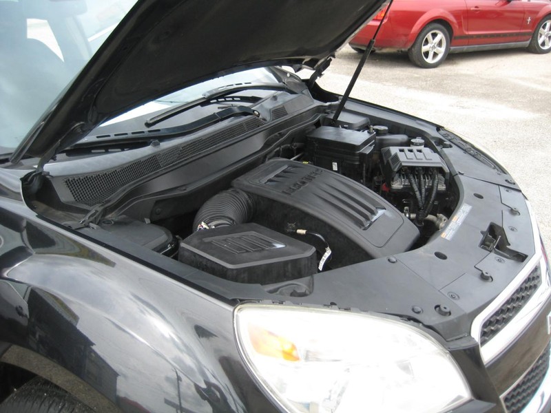 Chevrolet Equinox Vehicle Image 20