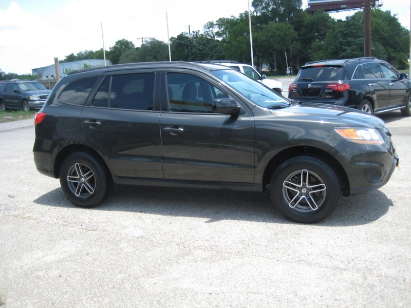 Hyundai Santa Fe Vehicle Image 07