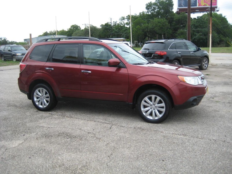 Subaru Forester Vehicle Image 07