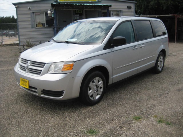 more details - dodge grand caravan