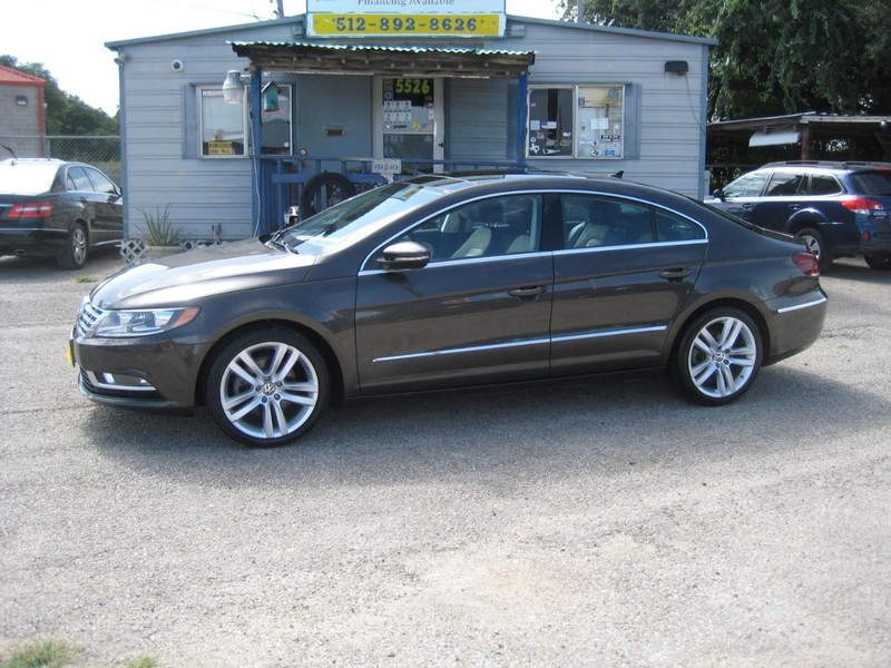 Volkswagen CC Vehicle Image 02