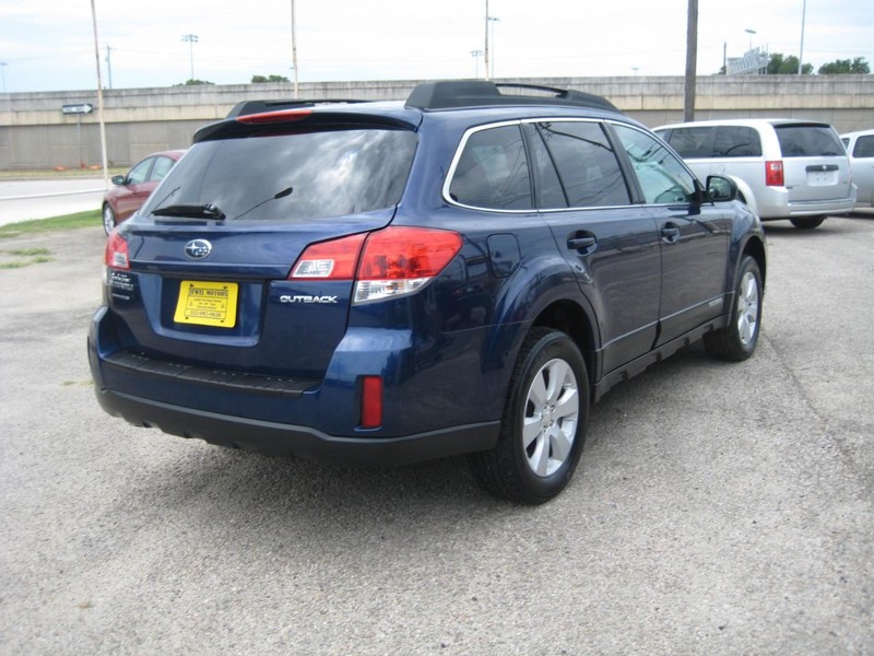 Subaru Outback Vehicle Image 05