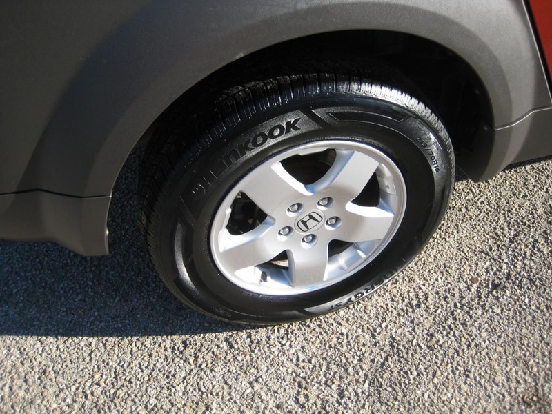 Honda Element Vehicle Image 09