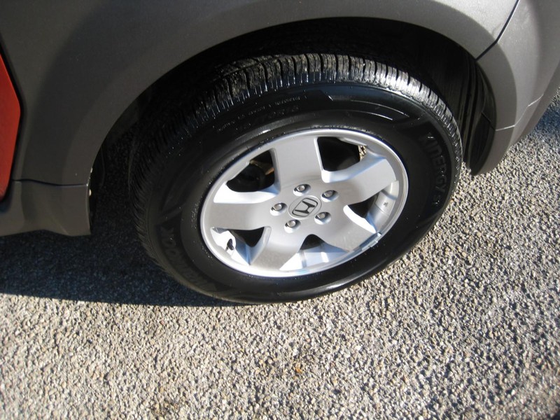 Honda Element Vehicle Image 10