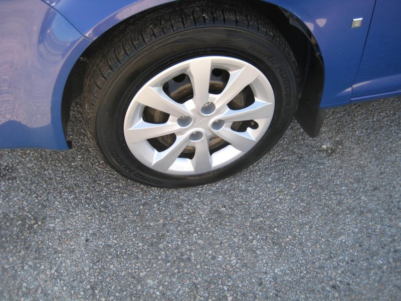 Chevrolet Cobalt Vehicle Image 07