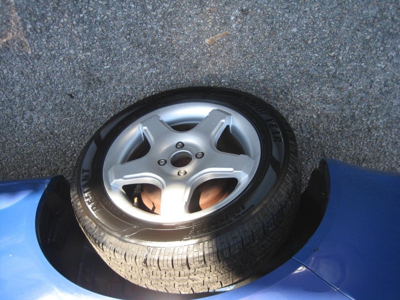 Chevrolet Cobalt Vehicle Image 09