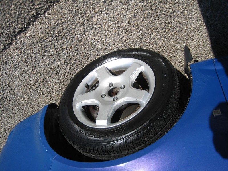 Chevrolet Cobalt Vehicle Image 10