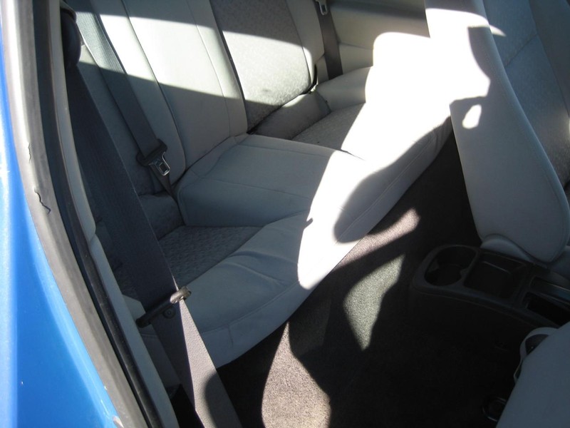 Chevrolet Cobalt Vehicle Image 13