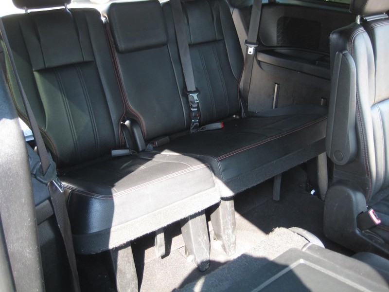 Dodge Grand Caravan Vehicle Image 20