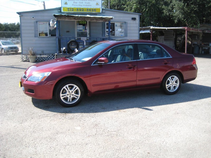 Honda Accord Vehicle Image 02