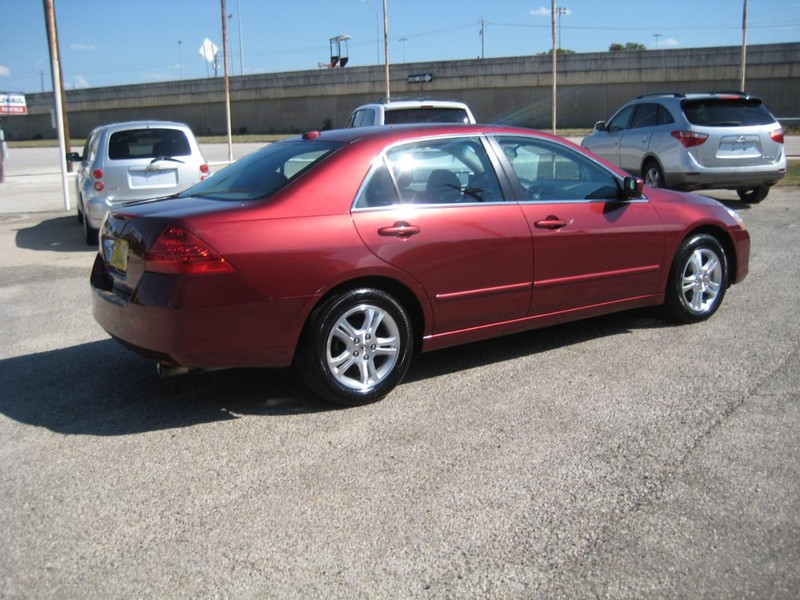 Honda Accord Vehicle Image 06