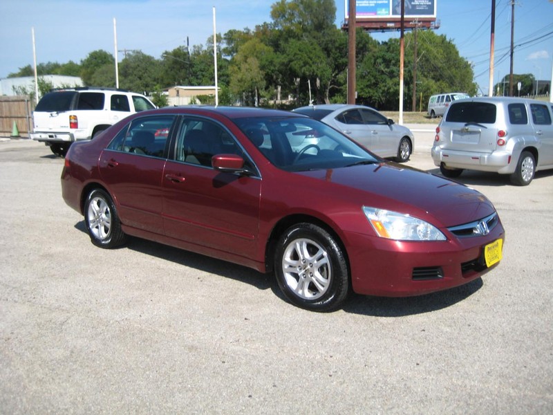 Honda Accord Vehicle Image 08