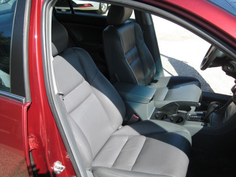 Honda Accord Vehicle Image 21